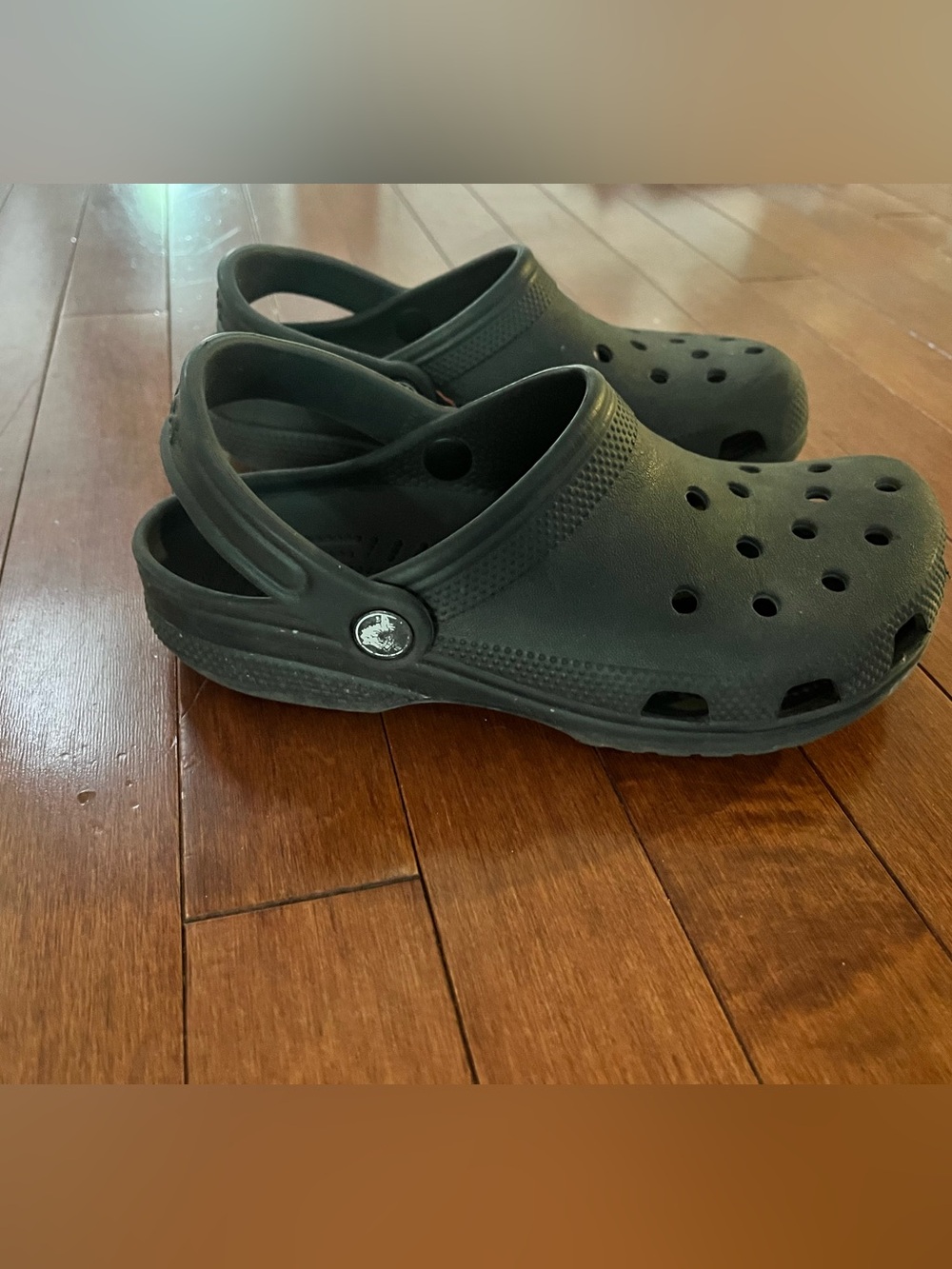 Black Croc Sandals - Classic Comfort Size 4M, 6W